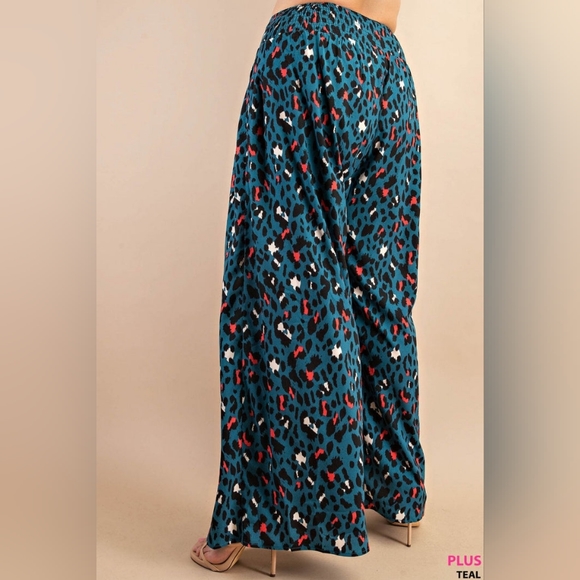 Wide-Leg Blue and Pink Cheetah Print Pants - Picture 2 of 5